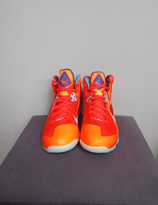 Nike, rozmiar 42.