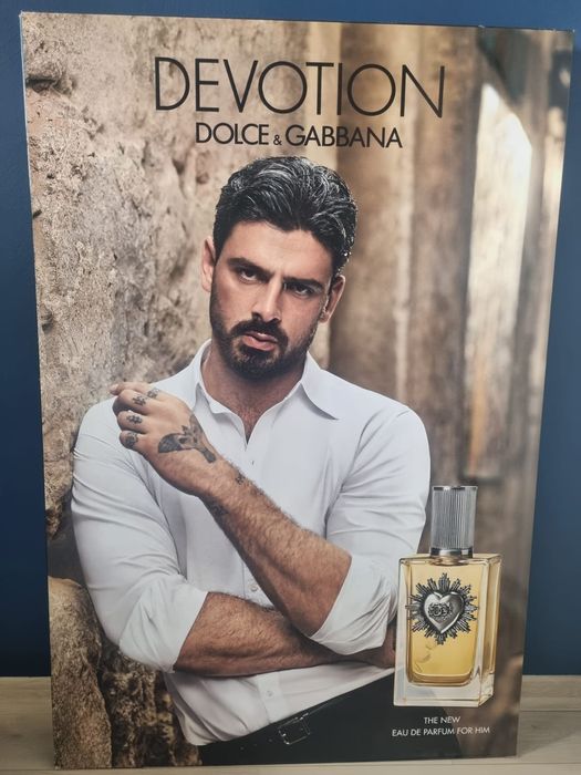 Duże plakaty perfum