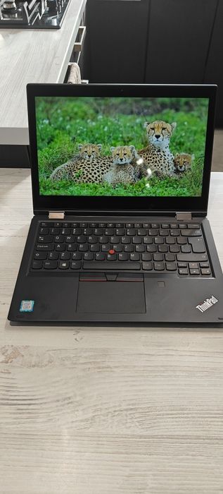 Laptop Tablet Lenovo ThinkPad Yoga L380 i5 16GB ram