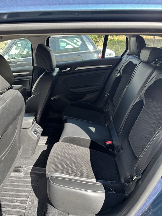 Renault Mégane Sport Tourer  1.5 dCi | 2018 | 137.000 km — photo 4