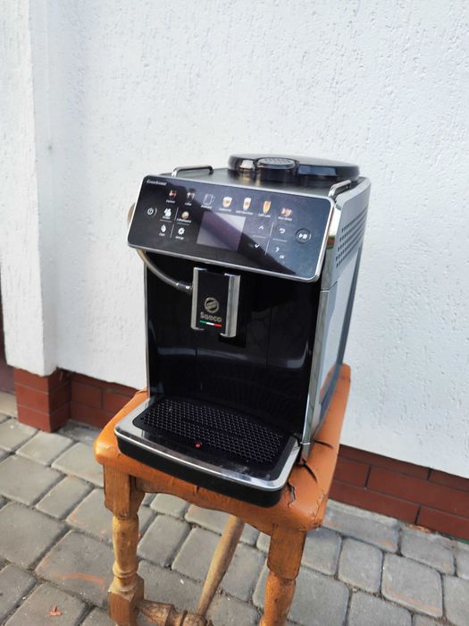 Кавомашина кофемашина Saeco GranAroma SM6580
