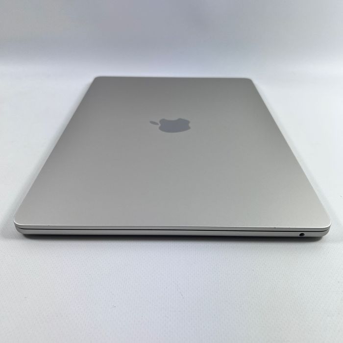 MacBook Air 15 2024 M3 16GB RAM 256GB SSD Starlight Магазин Гарантія