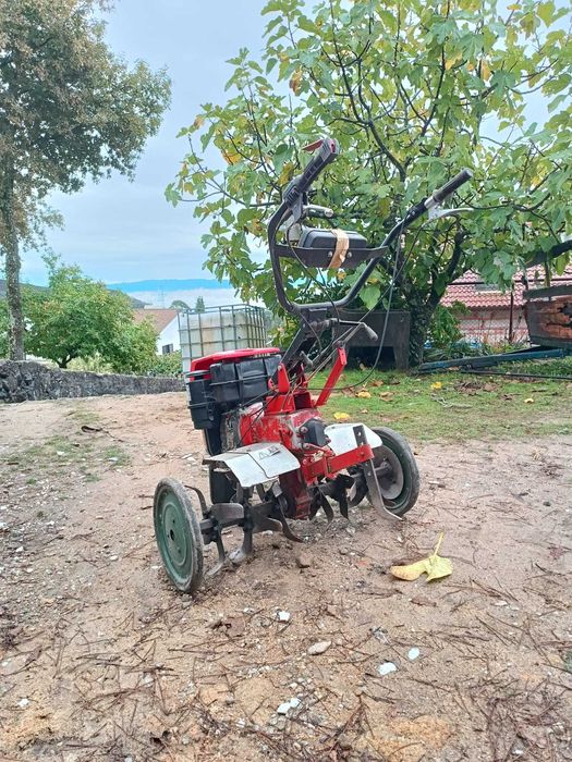 Motoenxada Lombardini 14cv