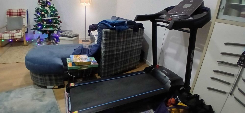 Electric treadmill445677048840867843
