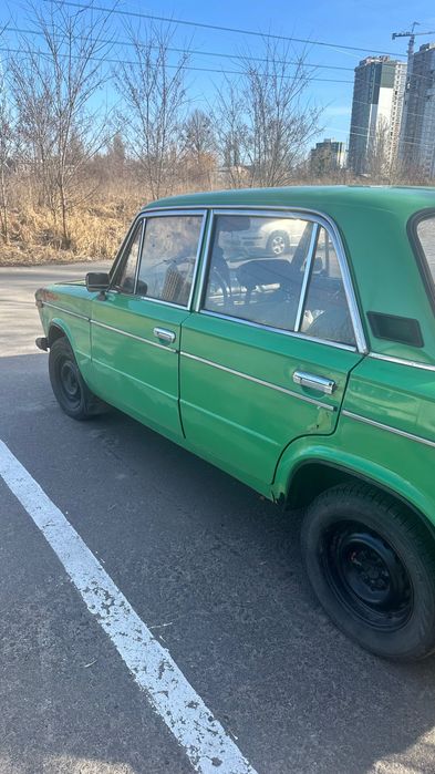 Продам  2106  на запчастини