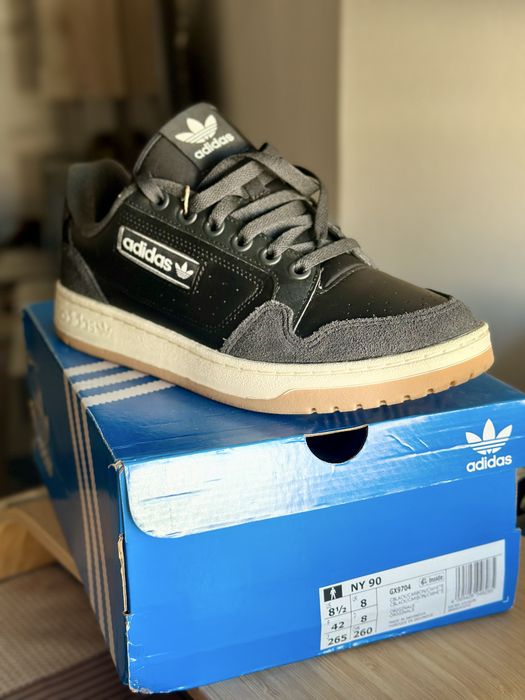 Tênis Adidas NY 90