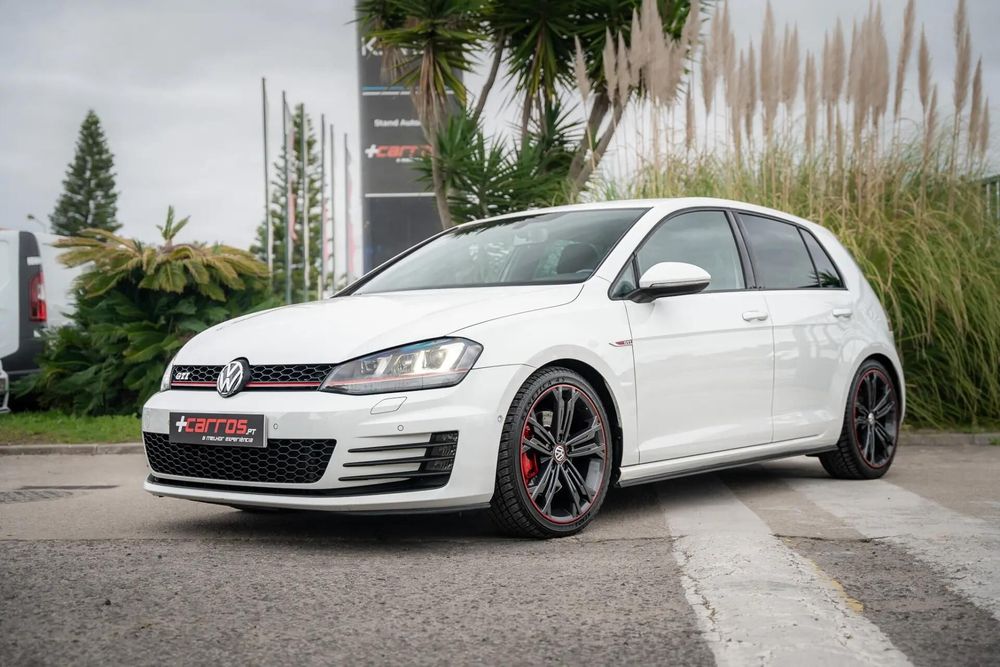 VW Golf 2.0 TSi R20 DSG