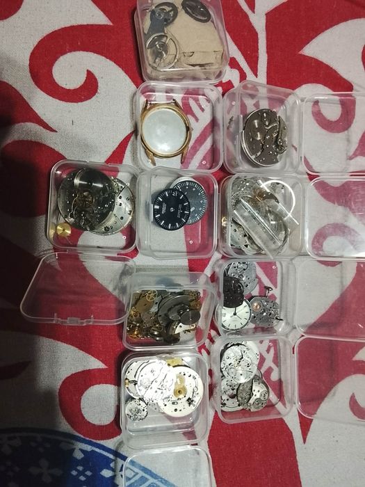 Lote de pecas para relógios