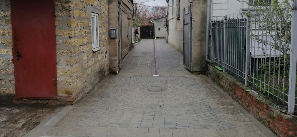 Укладка тротуарной плитки