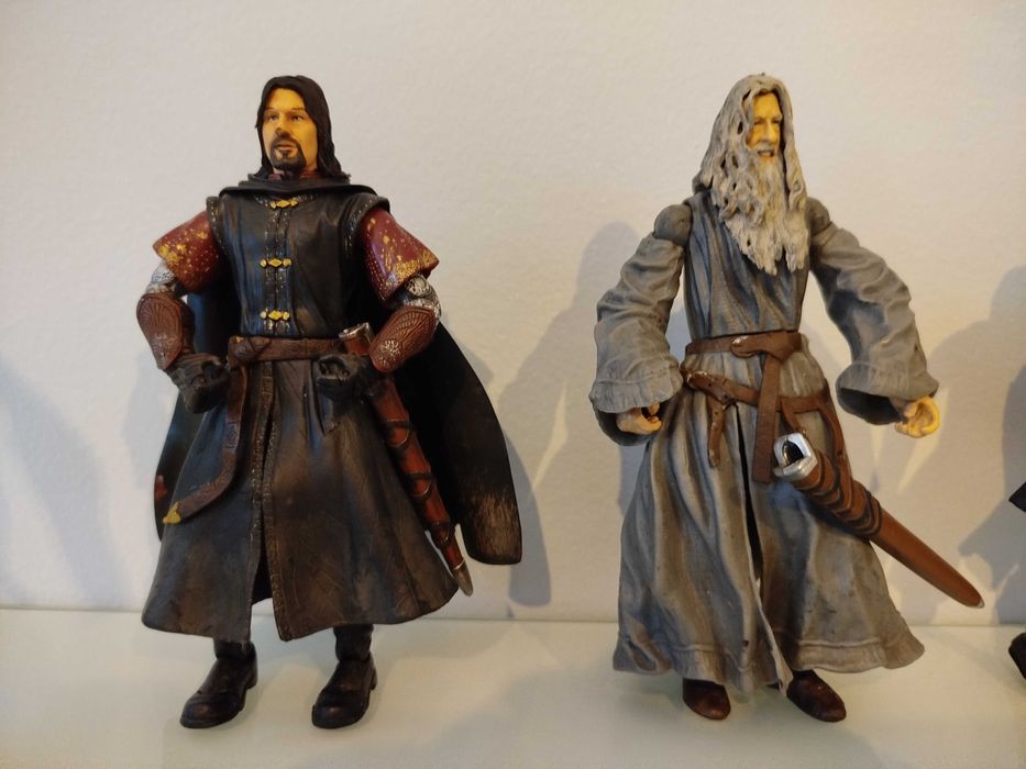 LOTR Action Figures - Legolas, Aragorn, Gandalf and Boromir64174413597313122
