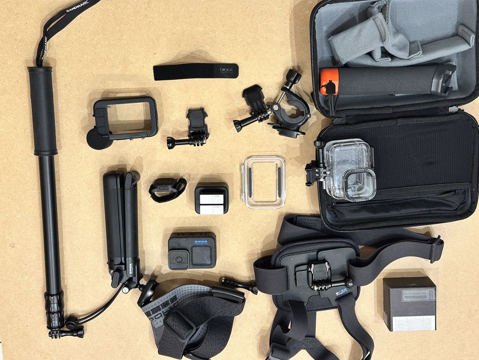 Gopro 12black z bogatym zestawem akcesoriow