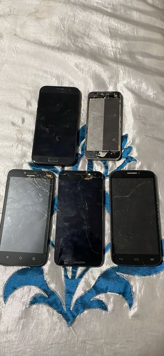 Telemóveis para peças