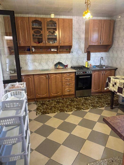Здаються кімнати для відпочинку у Затоці