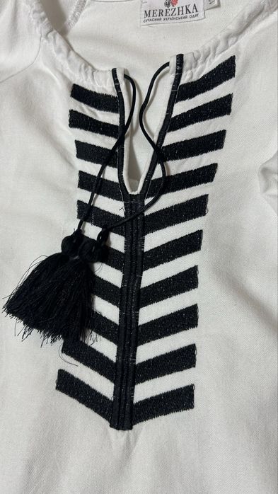 Вишиванка для дівчинки 122