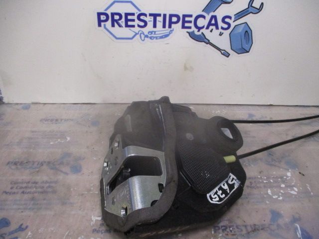 Fechadura / fecho porta trás direito TOYOTA Urban Cruiser (_P1_)