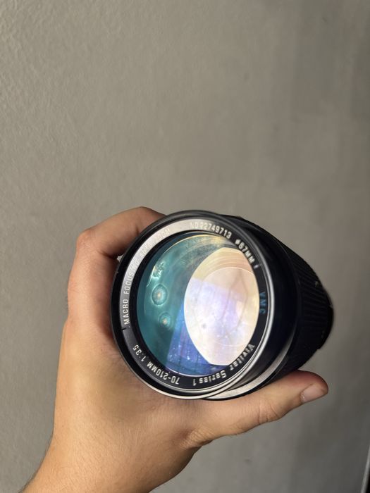 Vivitar Series 1 70-210mm f/3.5 VMC Macro Zoom