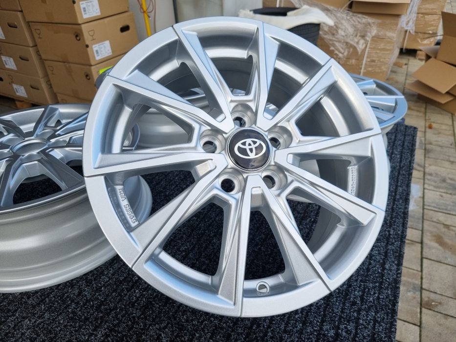 Felgi 15 " Toyota Yaris XP210 (2019- / Prius III XW3 2009-  Nowe Alu