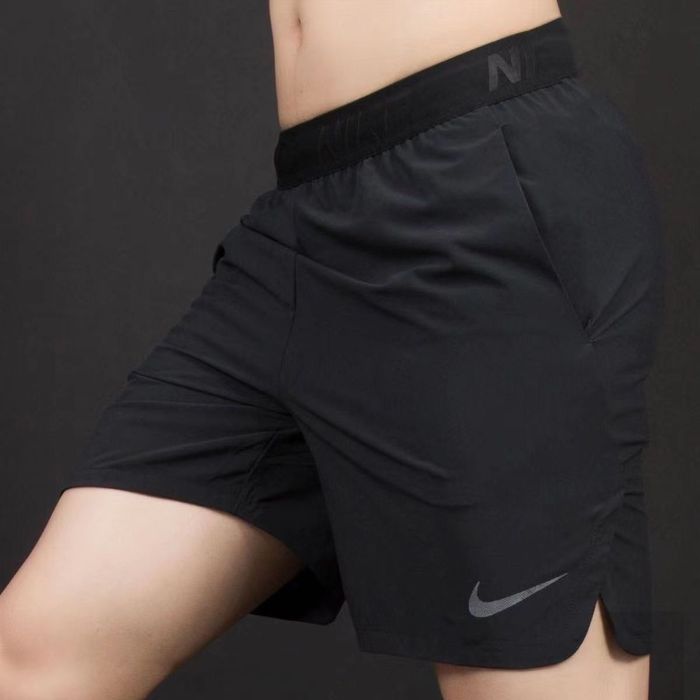 Шорти Nike. DRI-FIT Technology