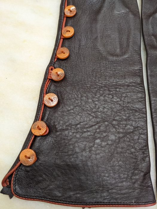 Luvas de senhora em pele