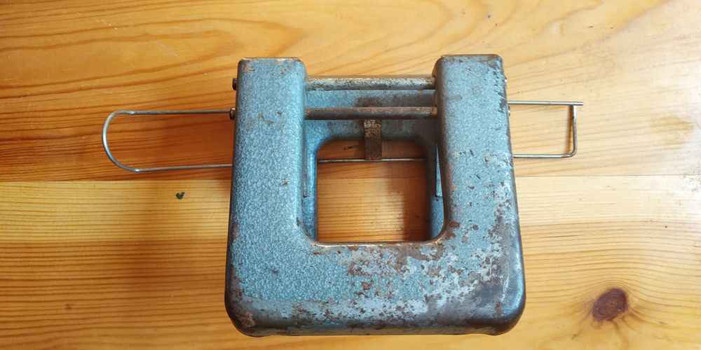 Дырокол времён СССР