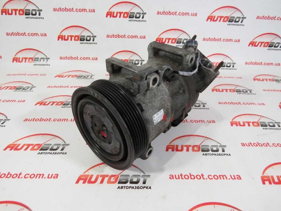 Компресор кондиціонера на Peugeot 308, Citroen C4 DS3 DS4 DS5 1.4 VTI
