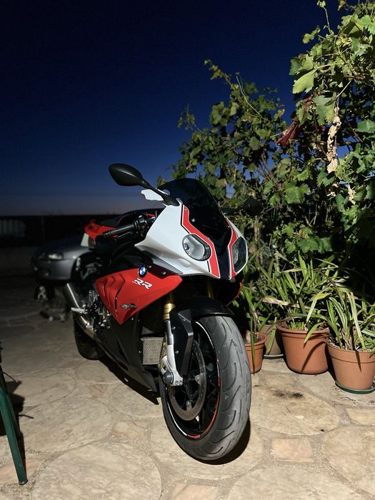 BMW   S1000 RR
