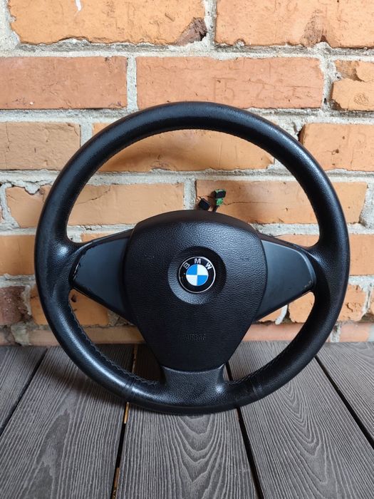 Kierownica BMW X3 E83