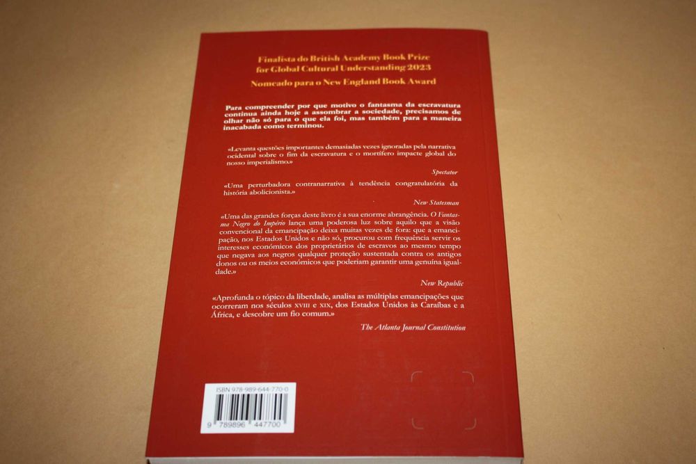 O Fantasma Negro do Império //Kris Manjapra