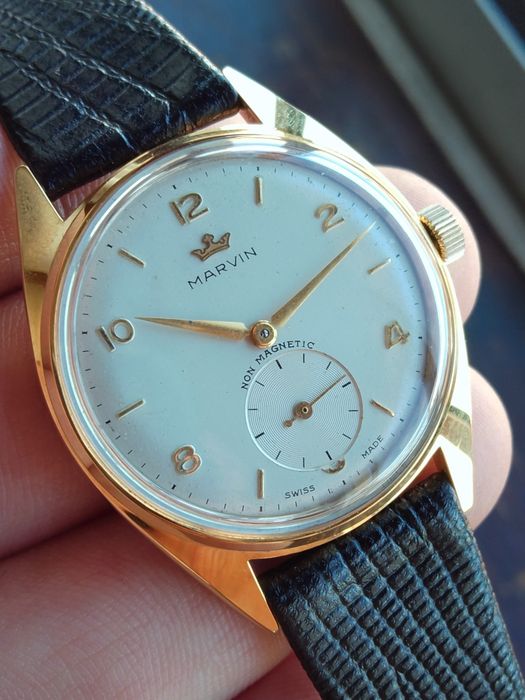 Relógio Marvin small seconds (34 mm)
