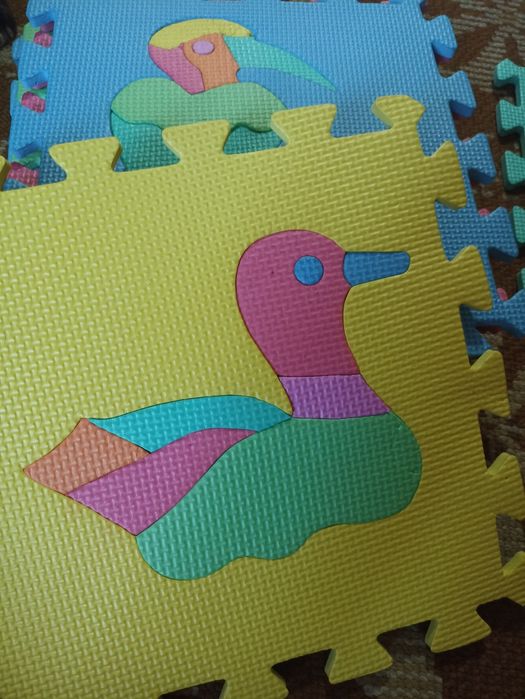 Дитячий килим - пазл, м'який килим