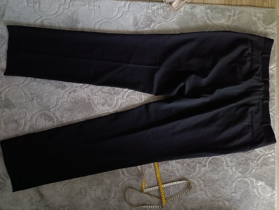 Czarne spodnie eleganckie garniturowe wełna L XL