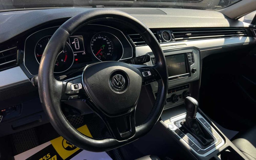 Volkswagen Passat 2016