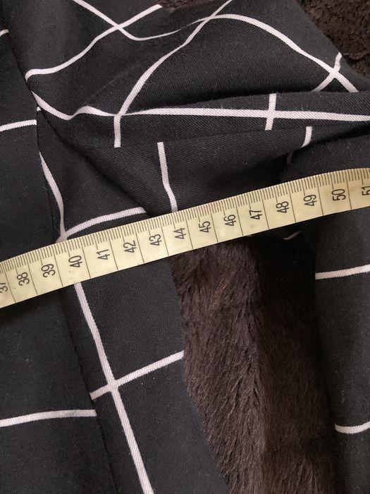 Marynarka w kratę kratkę H&M Divided  36 S czarno-biała taliowana