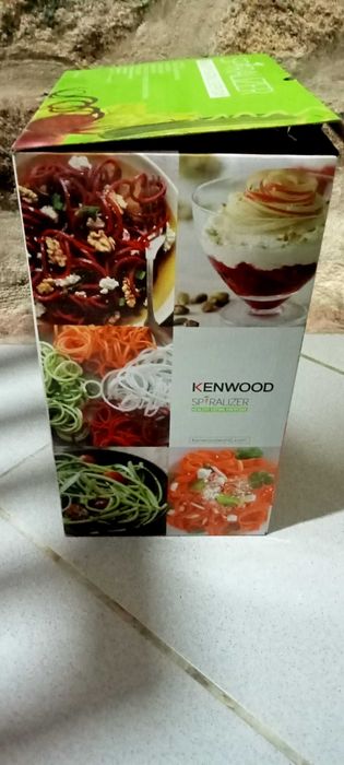 Máquina de cortar/laminar legumes