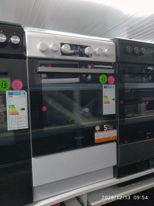 OUTLET Janki ul Wspólna 6 Kuchnia WHIRLPOOL WS5G8CHW/E