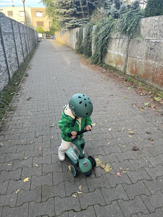 Scoot and ride + kask