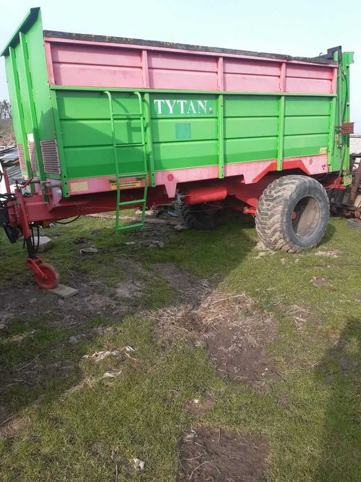 sprzedam maszyny rolnicze