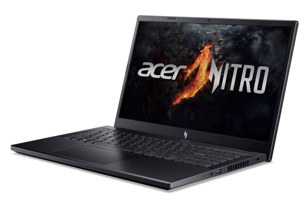 Acer Nitro V 15 ANV15-41-R8HJ 15,6” 144Hz R5 7535HS 32GB /1TB RTX4060