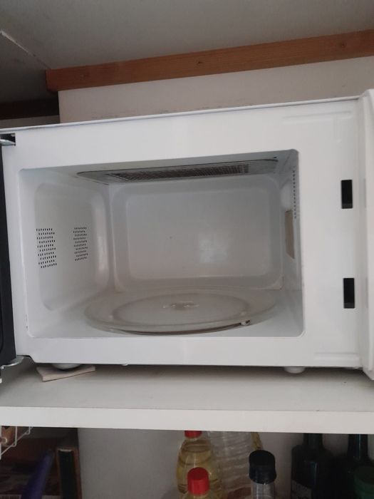 Microondas Jocel