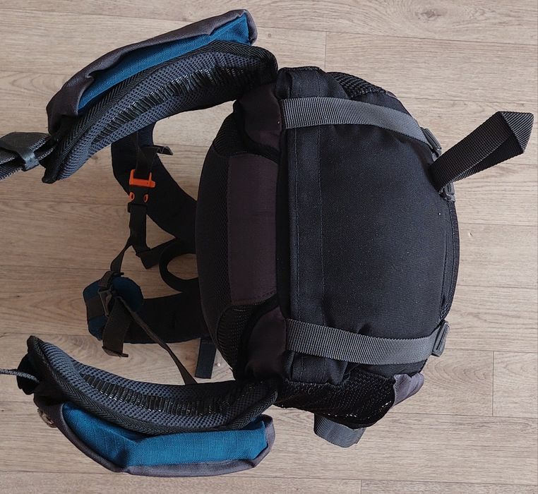 Рюкзак б/у спортивный NATIVE planet 35L, с дождевиком.