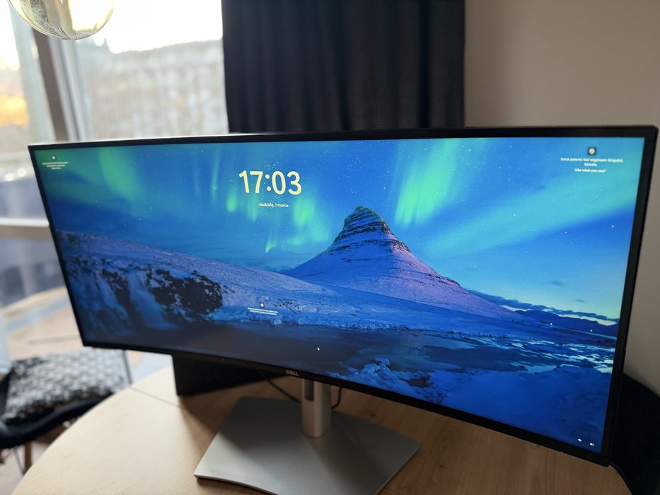 Dell UltraSharp U3821DW — 38” zakrzywiony, 3840x1600, USB-C Hub
