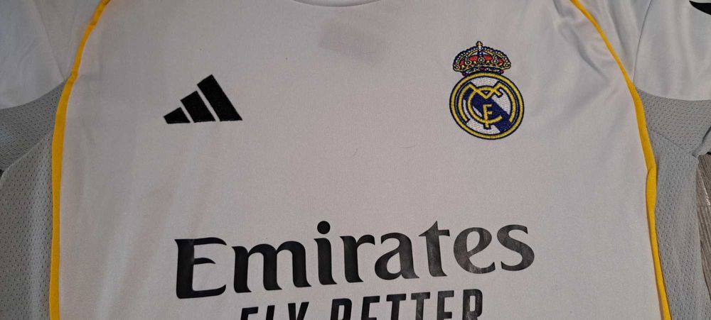 Strój Mbappe Real Madryt dziecięcy zestaw Komplet na sezon 25/26