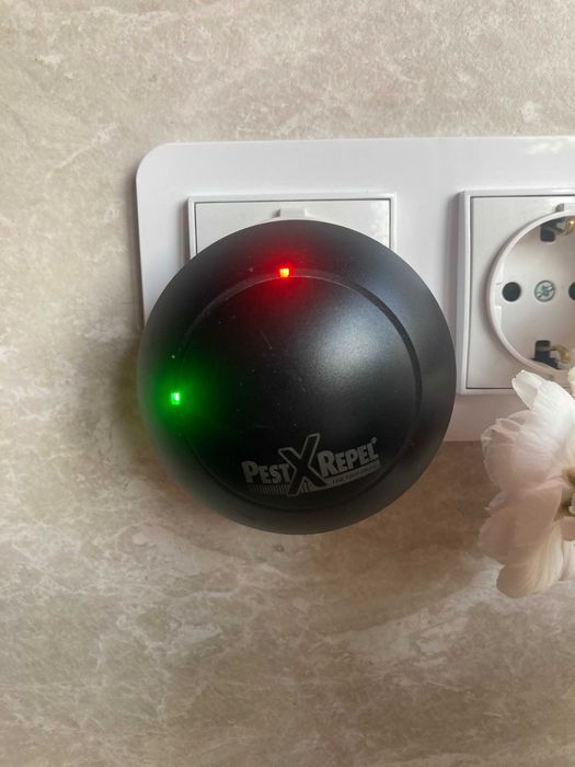 Elektroniczny odstraszacz szkodników Pest X Repel, model PR-300.1