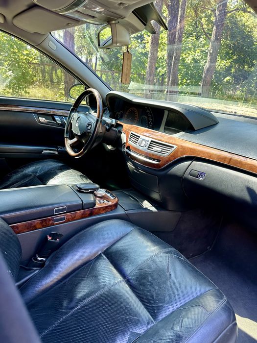 Терміново! Продам свій Mercedes w-221, 3.0 diesel.