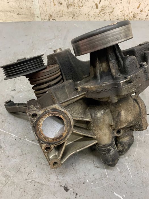 VW Volkswagen Passat B5 1.9 TDI A4 B5 AFN Pompa Łapa Alternatora