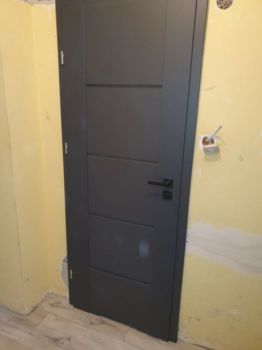 VOSTER MOBI 10 Grafit mat lewe 80 nowe