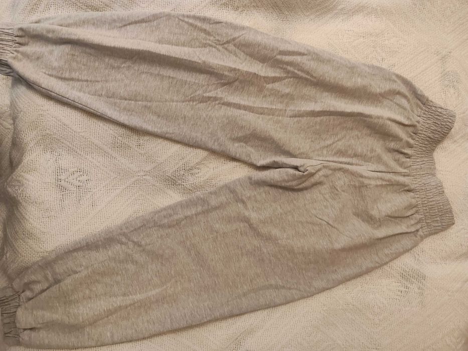 Spodnie joggery dres Bershka rozmiar S popiel