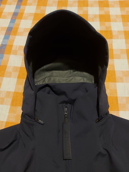 Дощовик adidas myshleter rain.rdy S розмір