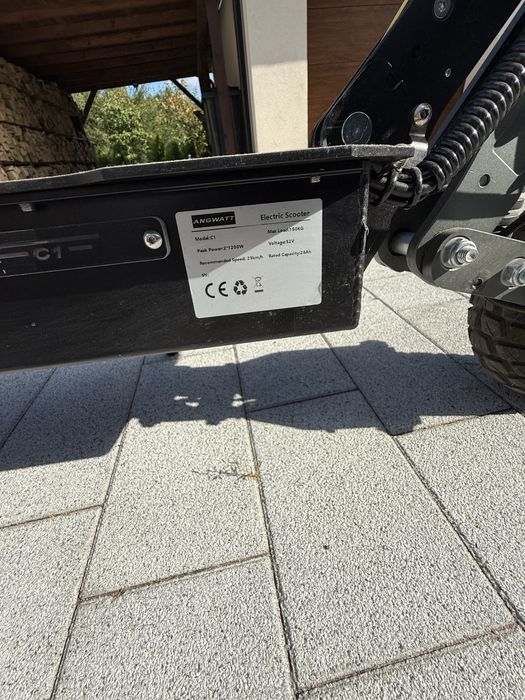 Hulajnoga elektryczna dwa silniki 2x1200W