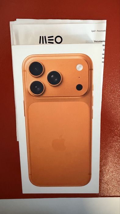 Iphone 17 pro Max 256GB laranja Novo